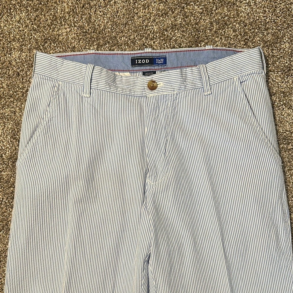 Izod White & Blue Seersucker Straight Pants